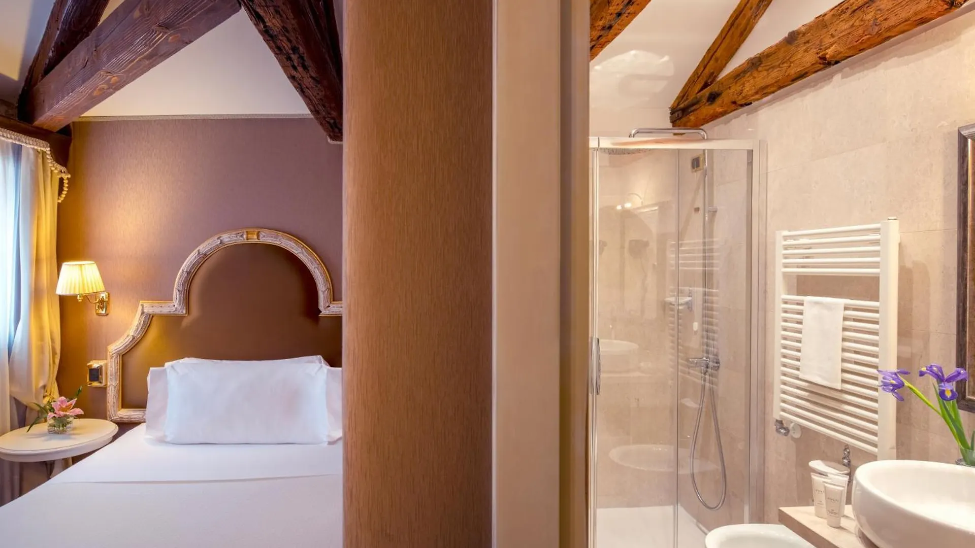 Bed & Breakfast Residenza Venezia | Una Esperienze